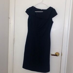 TAHARI BALCK KNEES LENGTH DRESS